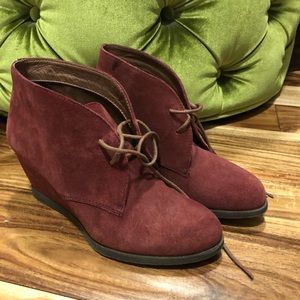 Maroon wine wedge booties - LIKE NEW